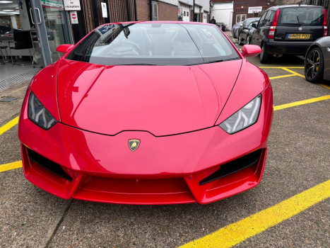 red lambo 15