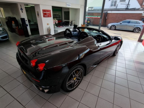 F430 Black 4